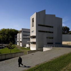 FAUP | Álvaro Siza Vieira | Porto | © Fernando Guerra