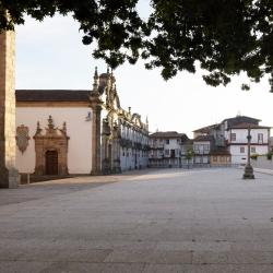 Terreiro de S. Francisco | CE-EAUM, Maria Manuel Oliveira | Guimarães | © Rita Burmester